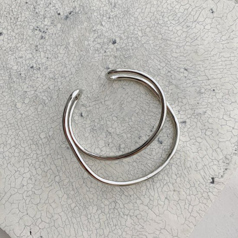 loop bangle